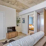 아파트 Raphael's - 2 Bedroom By Solea Homes 슬리에마