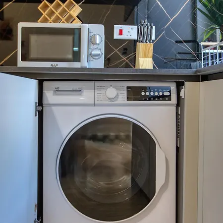 Raphael's - 2 Bedroom By Solea Homes