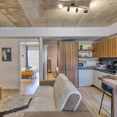 Raphael's - 2 Bedroom By Solea Homes スリーマ
