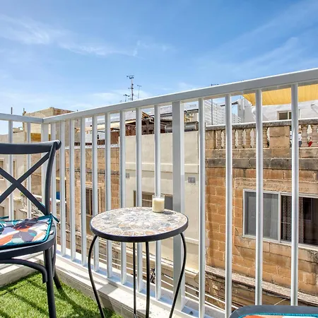 アパート Raphael's - 2 Bedroom By Solea Homes スリーマ